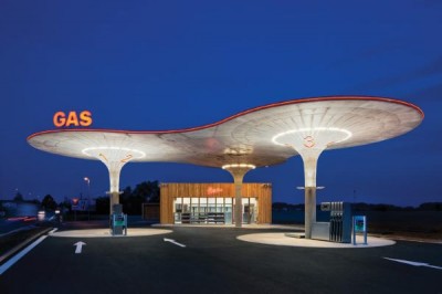پجایگاه پمپ بنزین ،سی ان جی و  رفاهی فروشی ممتاز 10 کیلومتری تهران