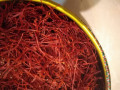 فروش زعفران و هل در بسته‌بندی های مختلف 